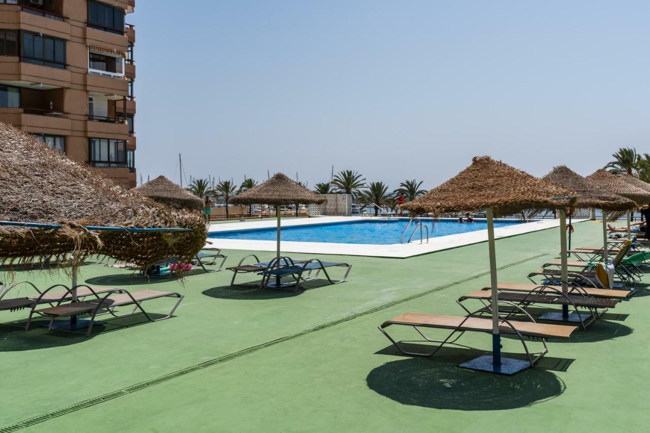 Sur Suites Palmeras 2 Фуeнхирола Екстериор снимка